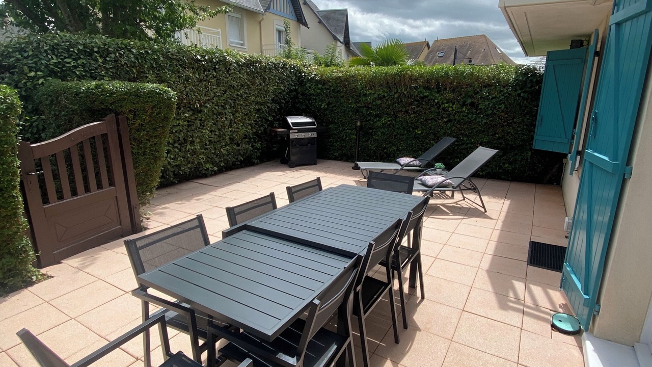 Photo of Outdoor in Port Guillaume