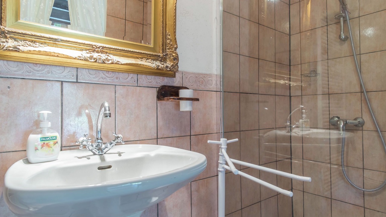 Photo of Bathroom in Cinais