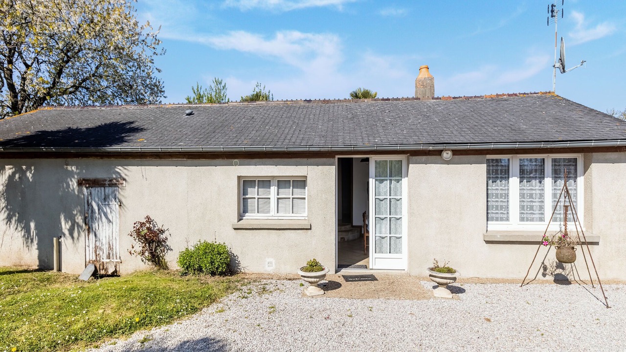 Photo of Outdoor in Montaigu-la-Brisette