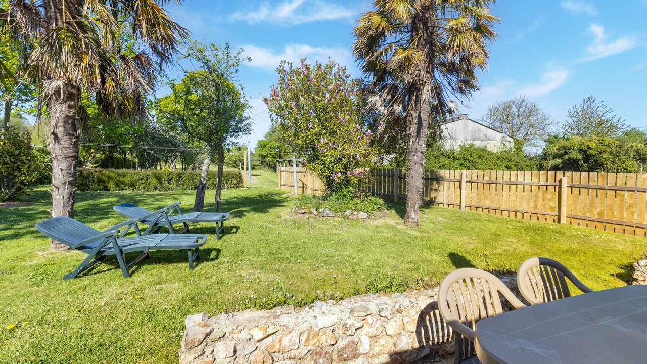 Photo of Outdoor in Montaigu-la-Brisette