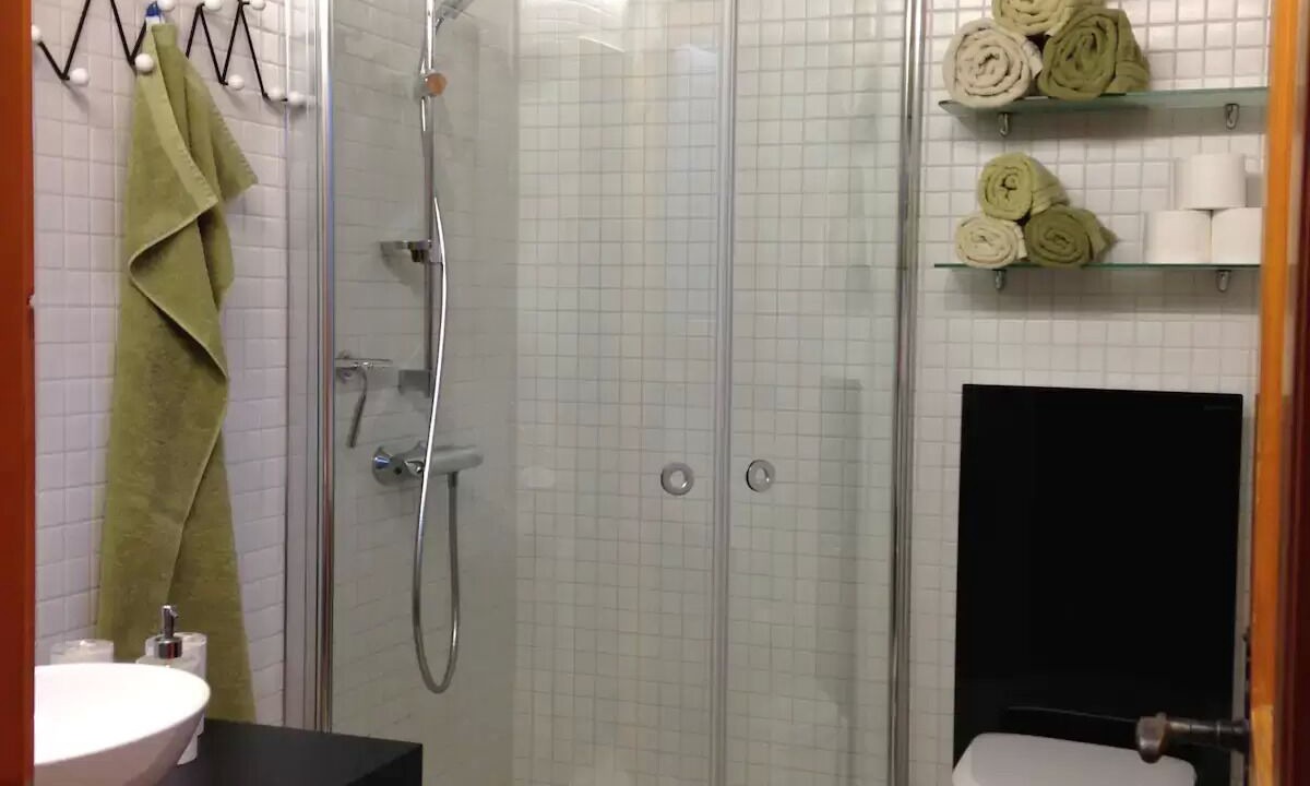 Photo of Bathroom in Benken