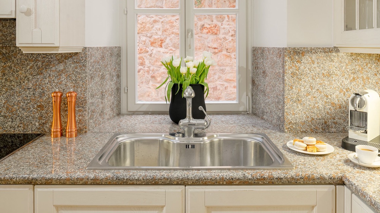 Photo of Kitchen in Pile