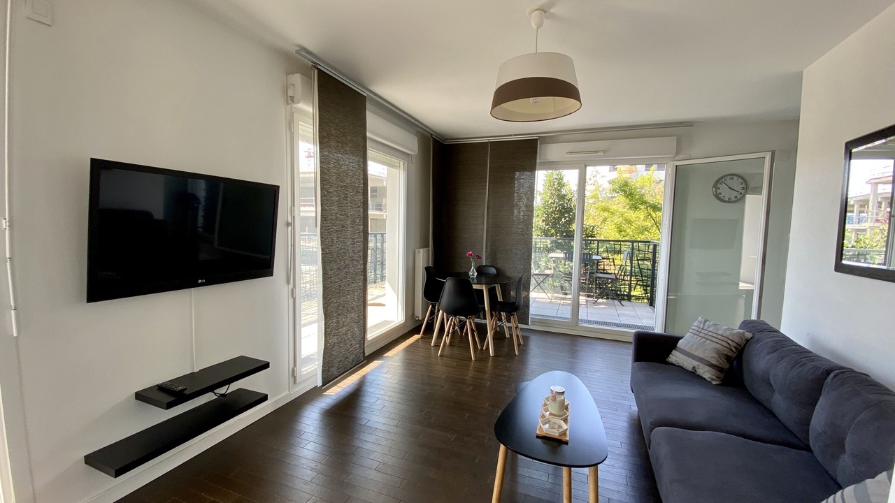 Photo of Livingroom in Saint-Ouen