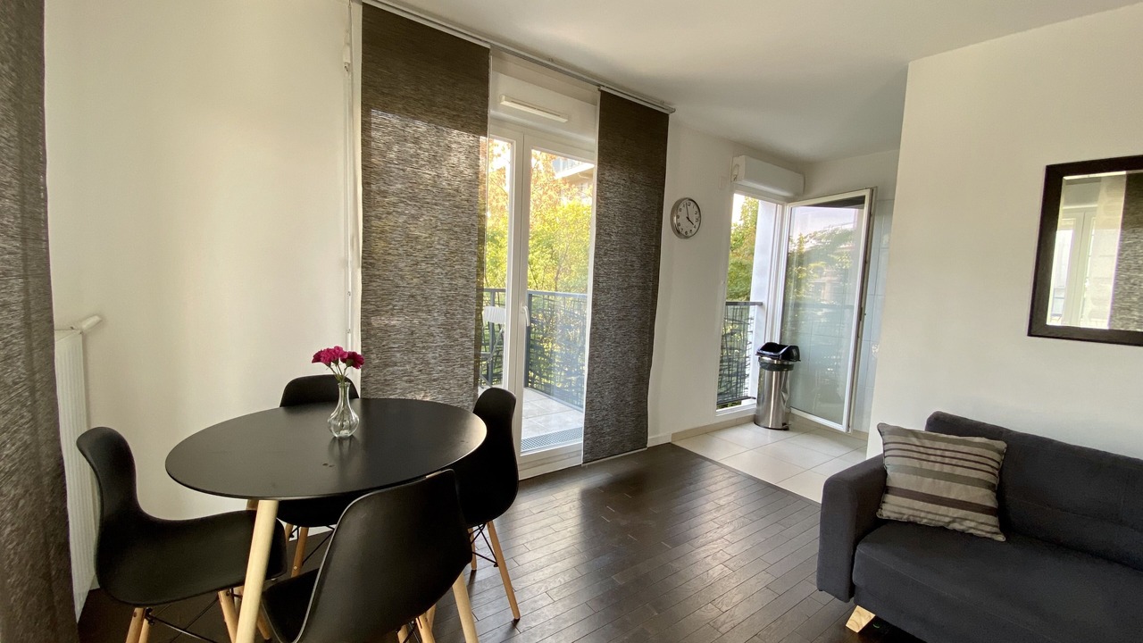 Photo of Livingroom in Saint-Ouen