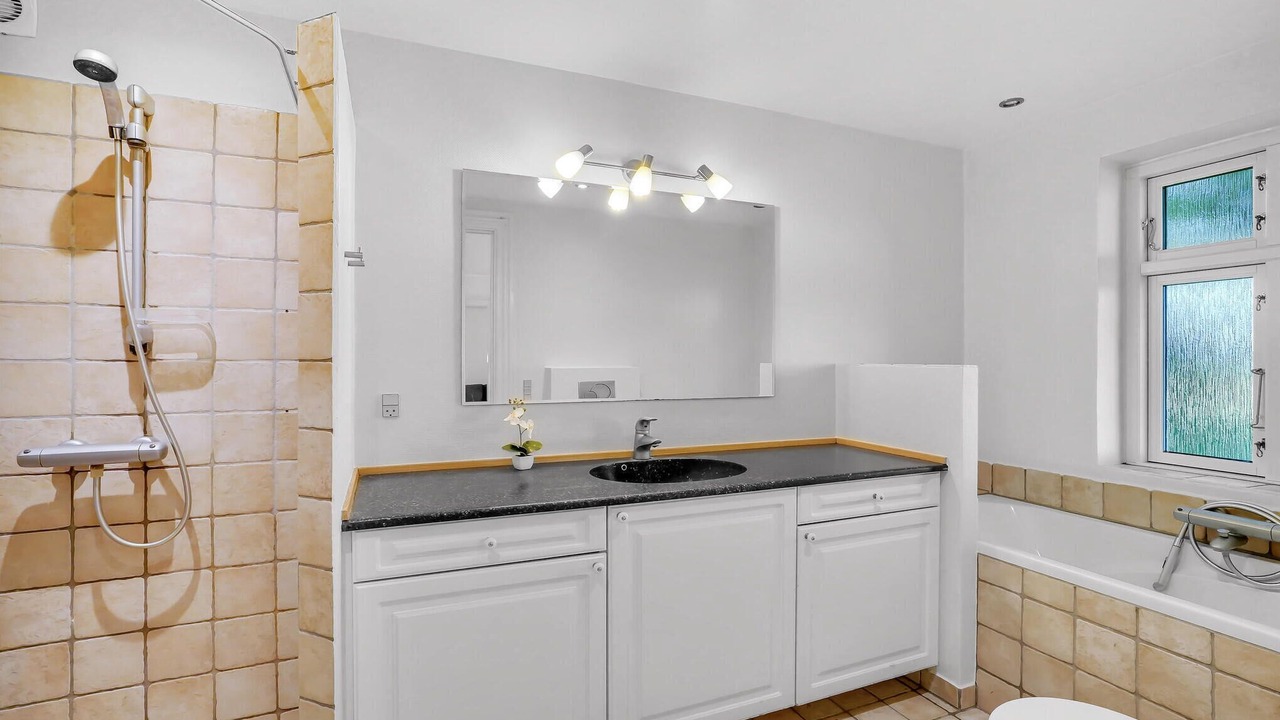 Photo of Bathroom in Bedsted