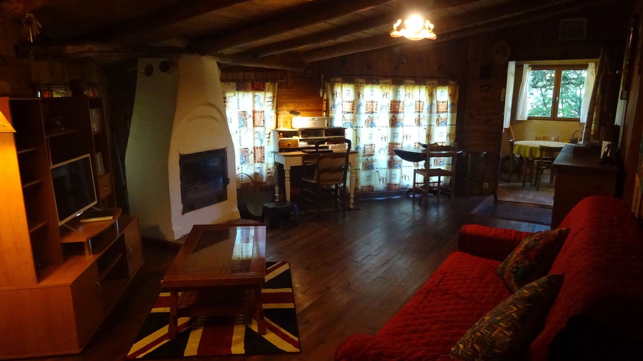 Photo of Livingroom in Thoiras