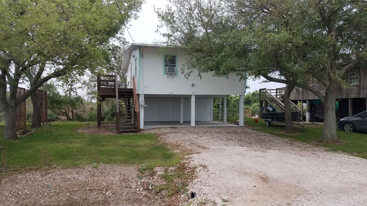 Photo of Outdoor in Crystal Beach