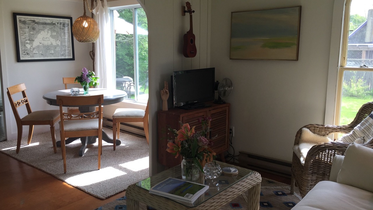 Photo of Livingroom in Oak Bluffs