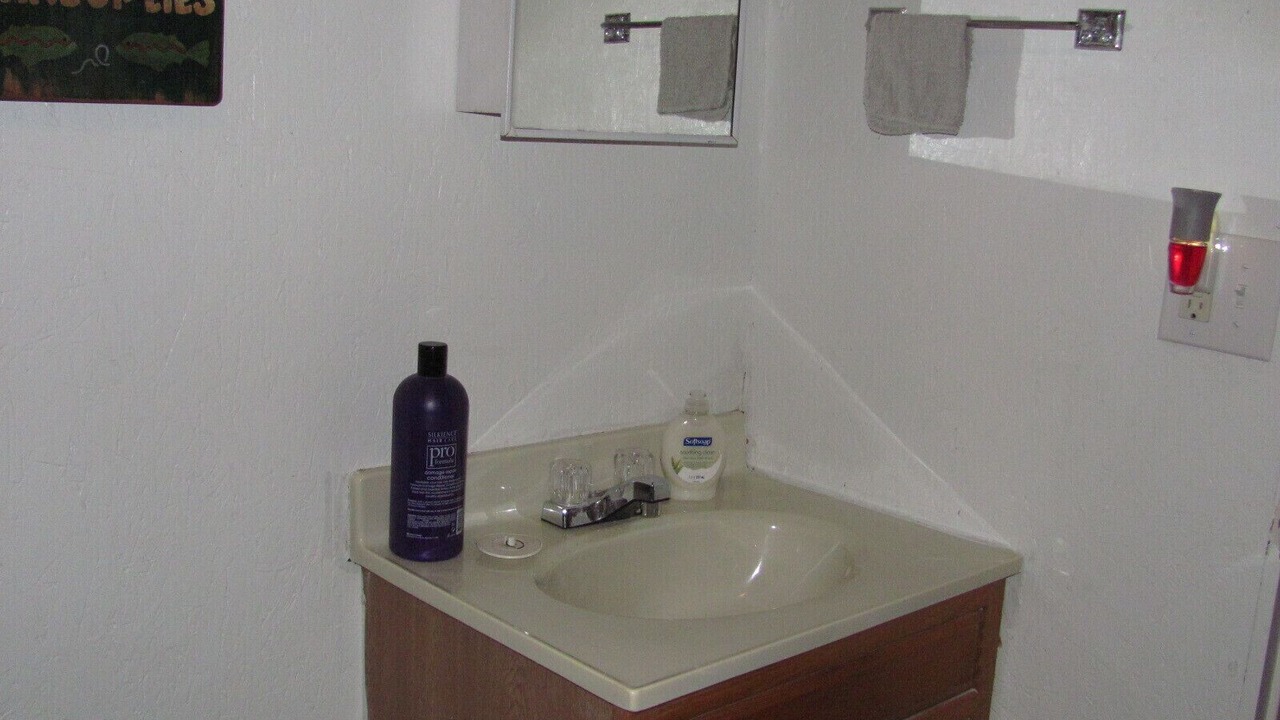 Photo of Bathroom in Greenfield