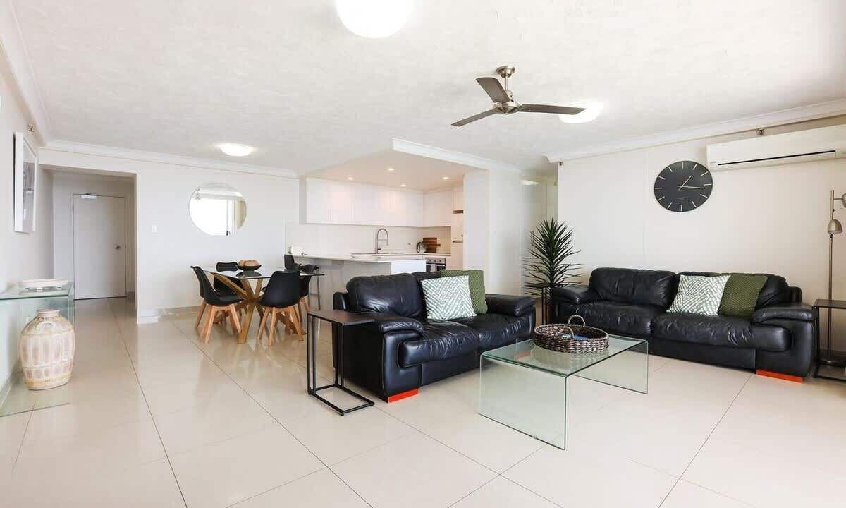Photo of Livingroom in Surfers Paradise
