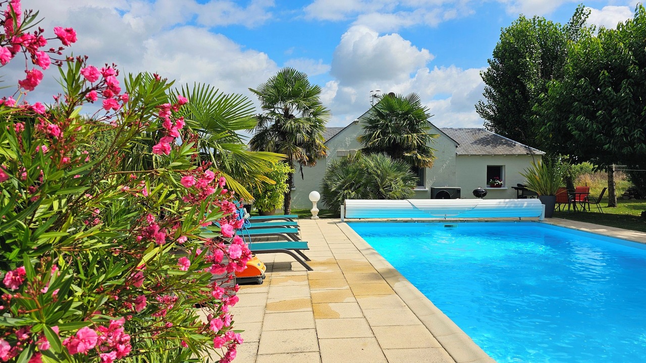 Photo of Outdoor in Saint-Branchs