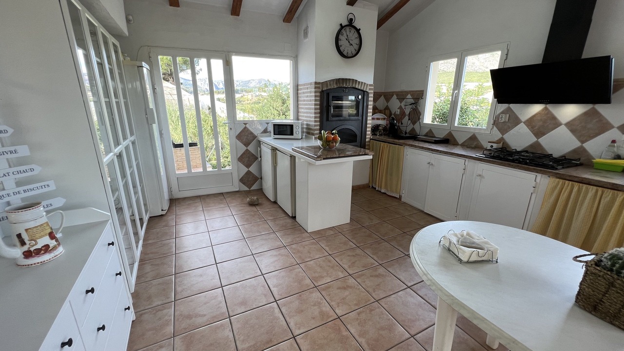 Photo of Kitchen in Callosa d' En Sarria