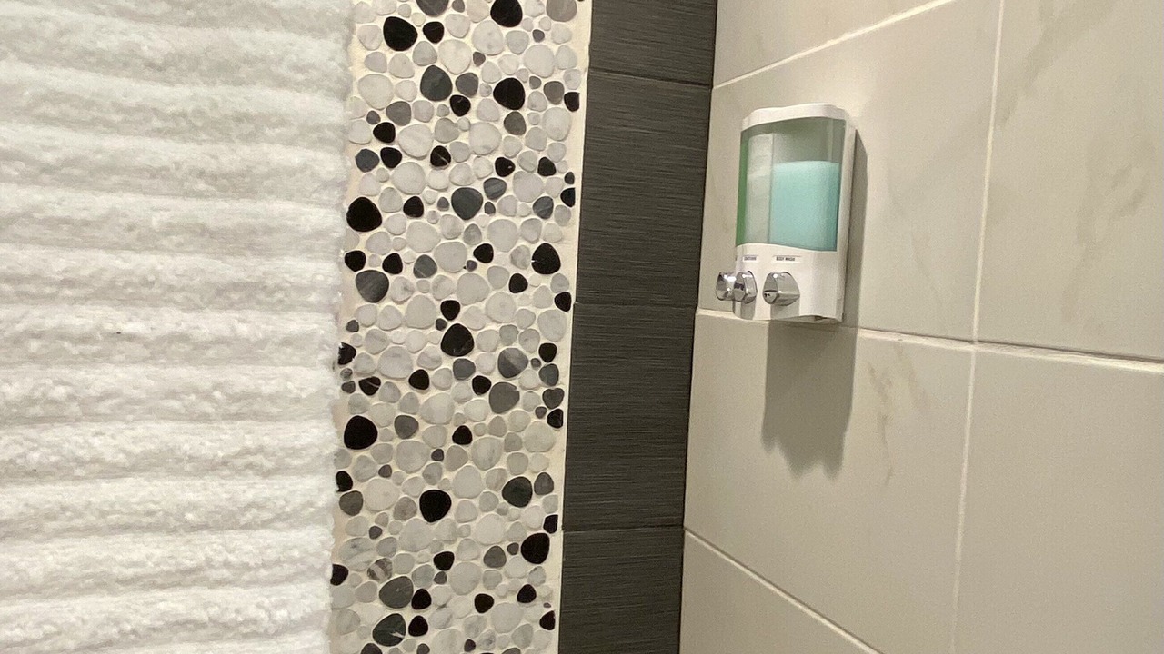 Photo of Bathroom in Chinatown