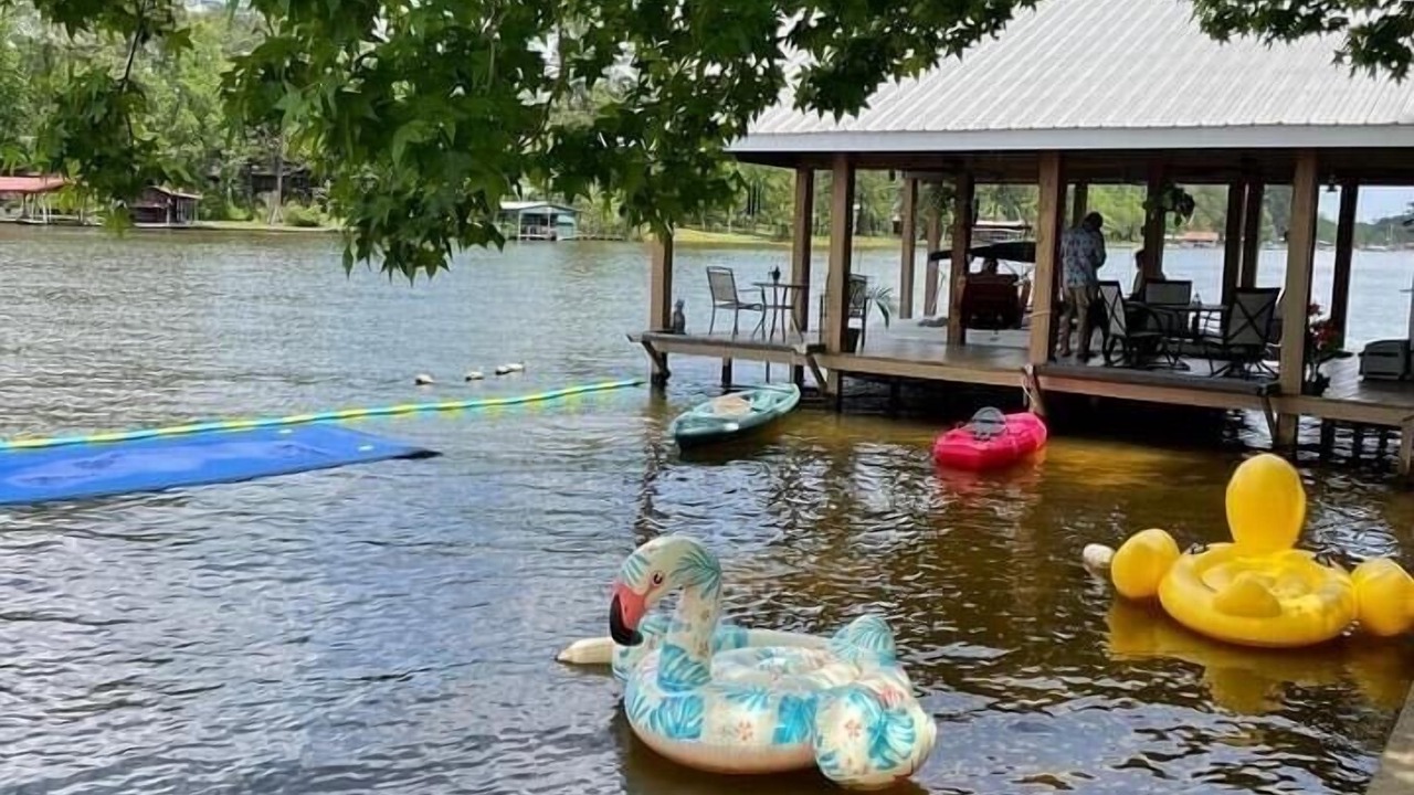 Photo of Others in Hillister