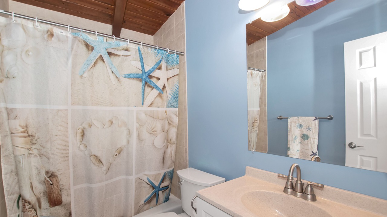 Photo of Bathroom in Cutthroat Harbor Estates