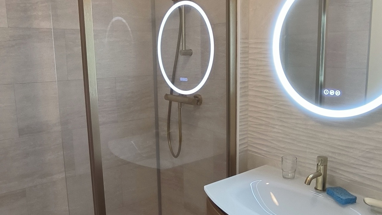 Photo of Bathroom in Le Pouliguen