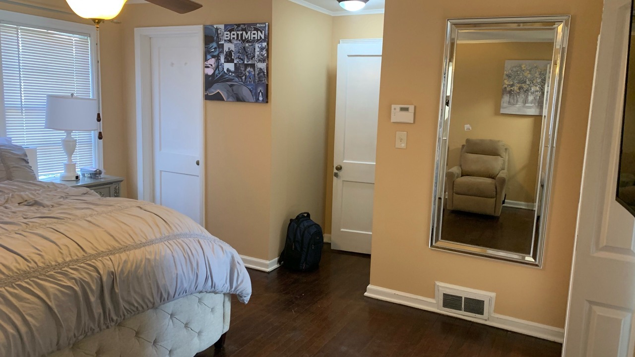 Photo of Bedroom in Garden Hills