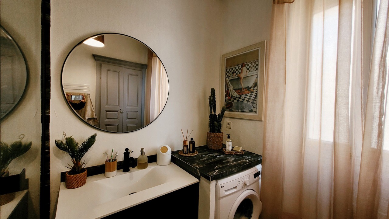 Photo of Bathroom in Omessa