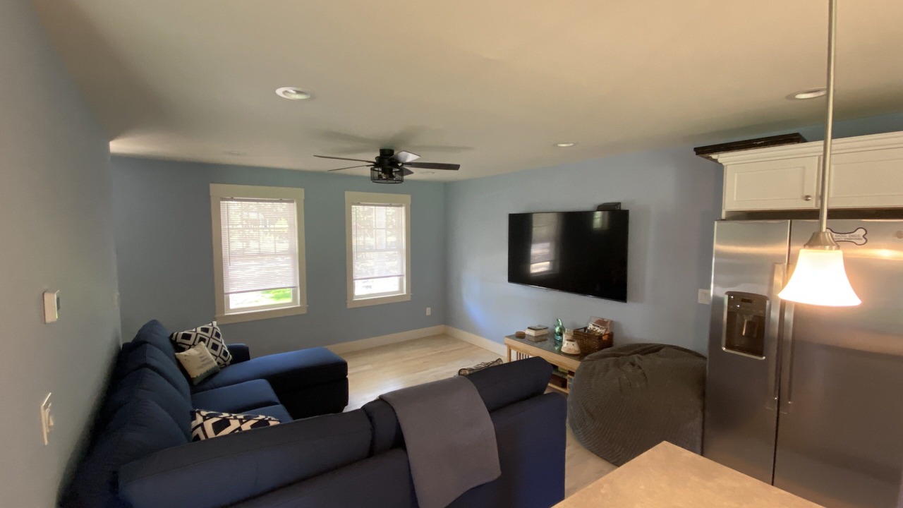 Photo of Livingroom in Lagoon Heights