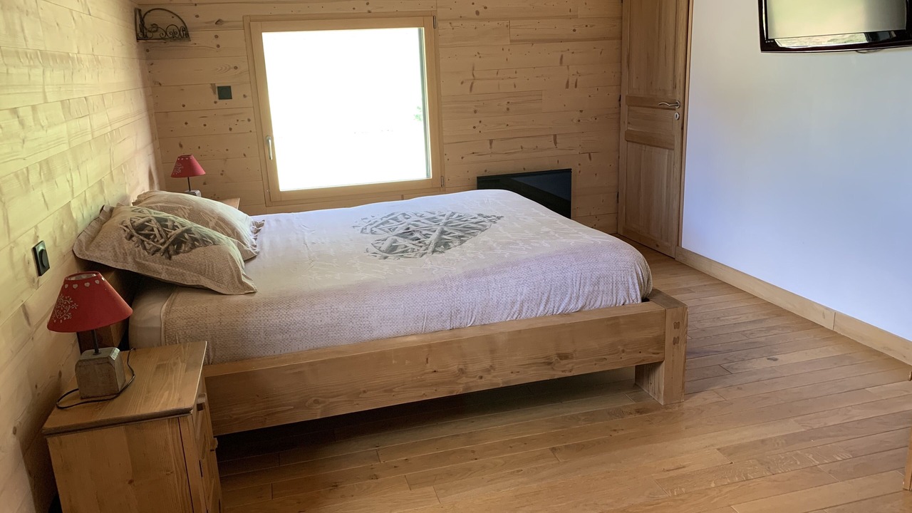 Photo of Bedroom in Saint-Julien-en-Vercors