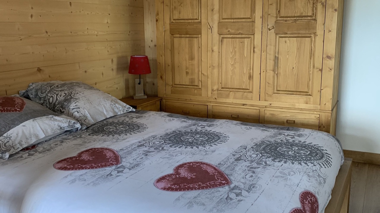 Photo of Bedroom in Saint-Julien-en-Vercors