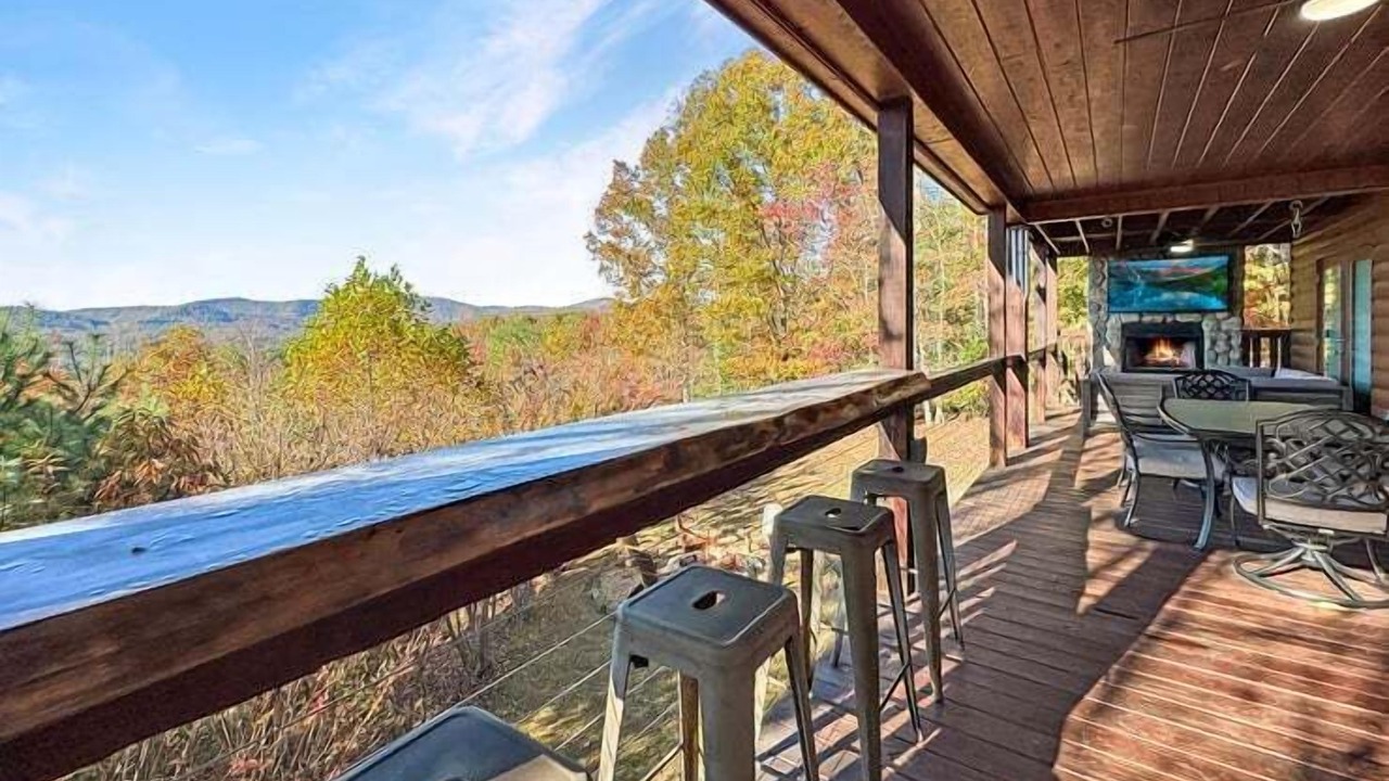 Photo of Outdoor in Mineral Bluff