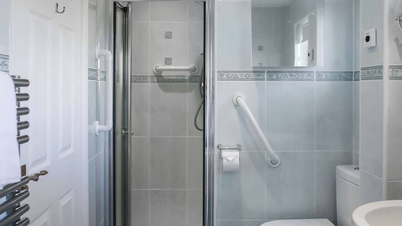 Photo of Bathroom in Auchengray