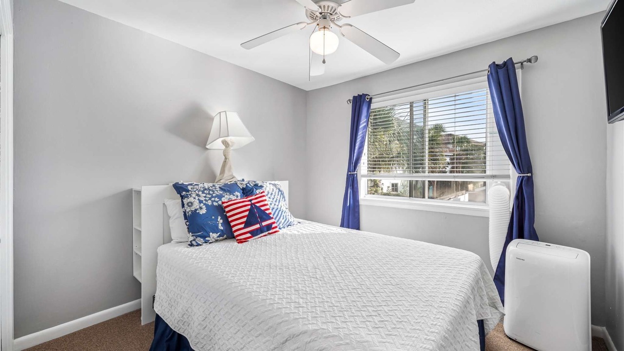 Photo of Bedroom in Destin