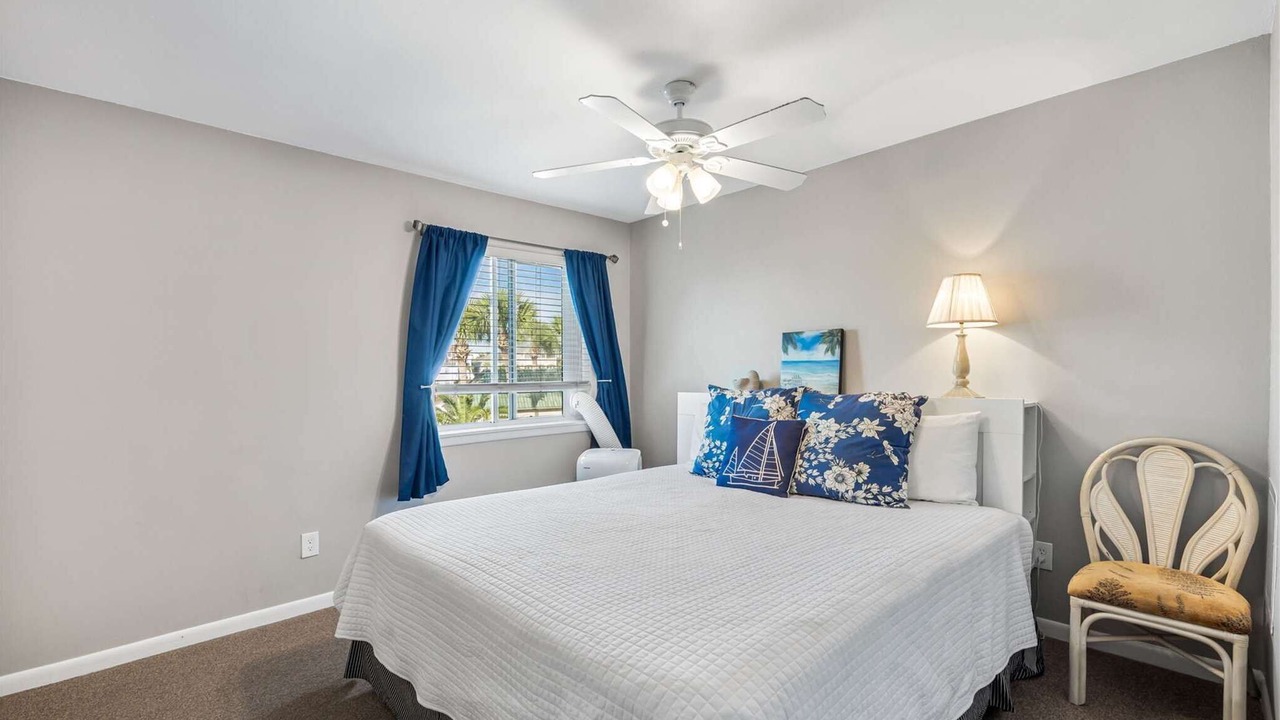 Photo of Bedroom in Destin