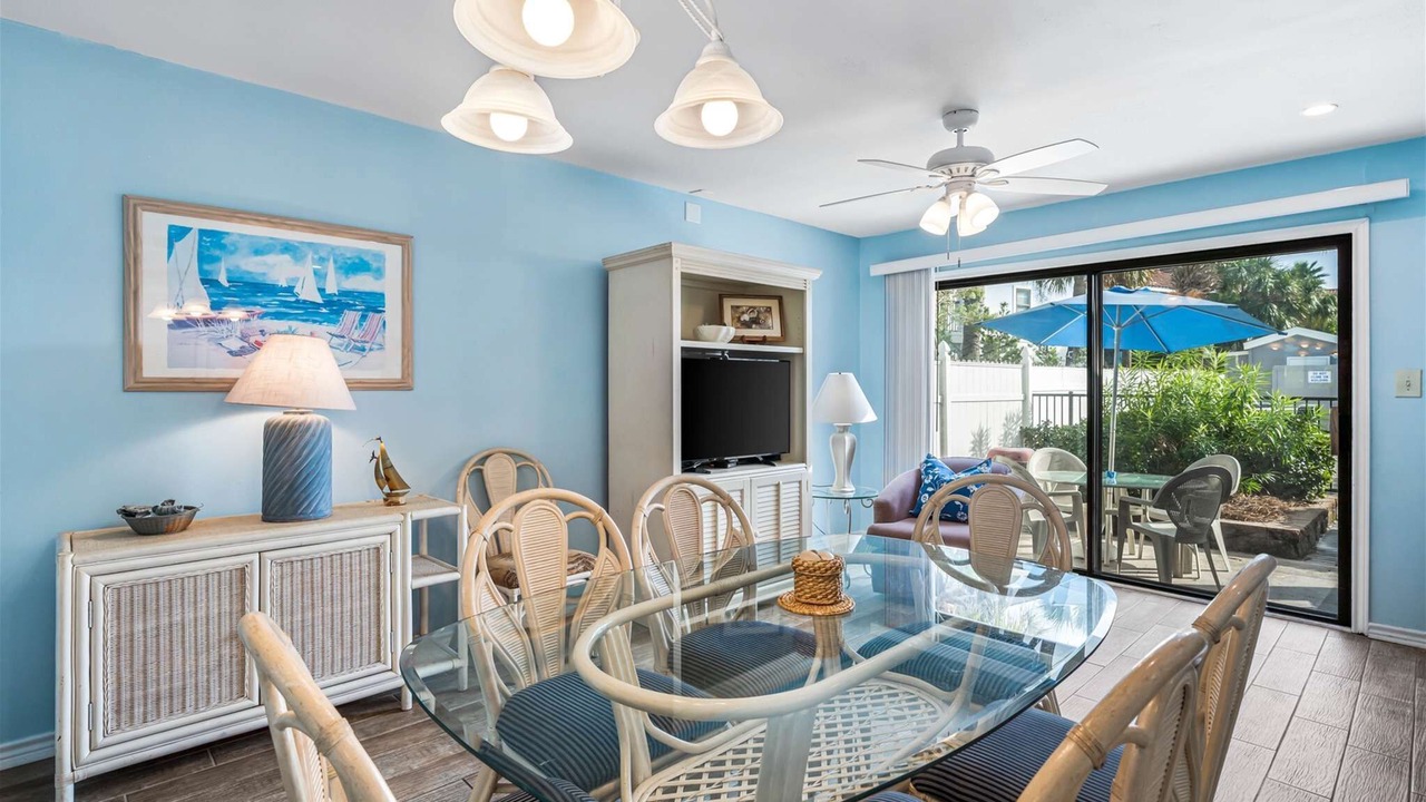 Photo of Livingroom in Destin