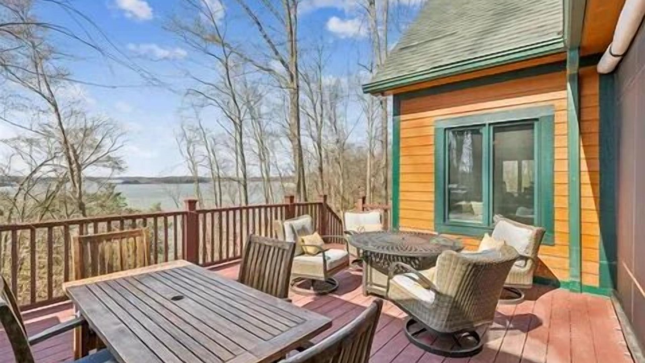 Photo of Outdoor in Scottsville