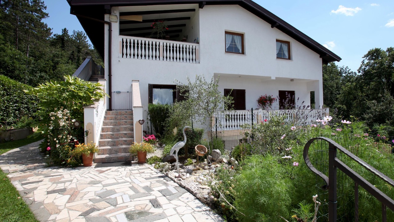 Photo of Outdoor in Sarsoni