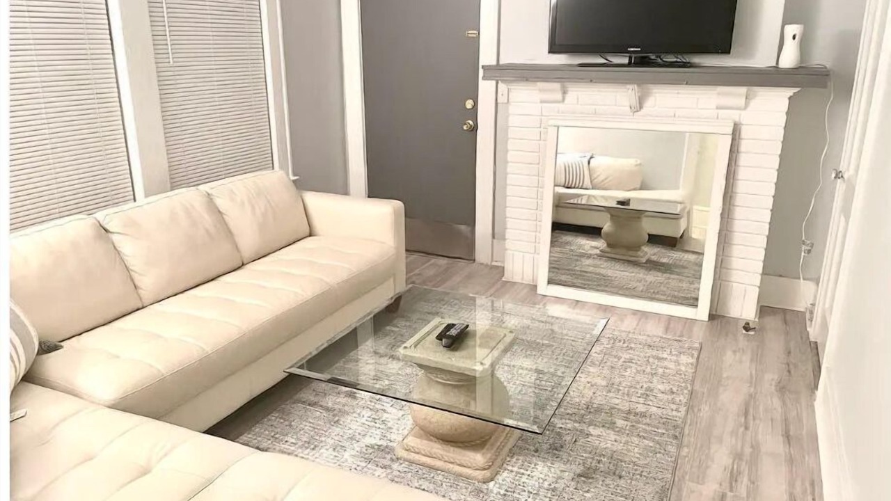 Photo of Livingroom in East Point