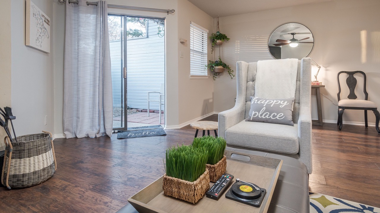 Photo of Livingroom in Little Rock