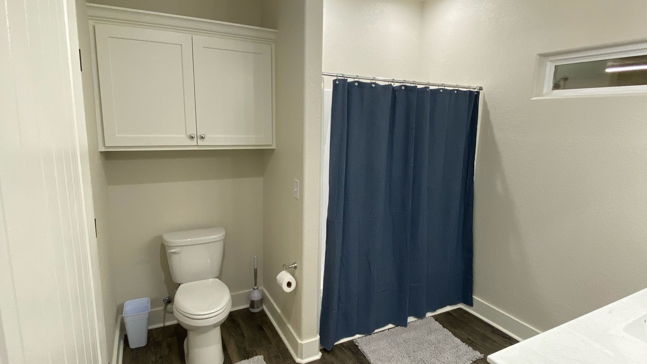 Photo of Bathroom in Zavalla