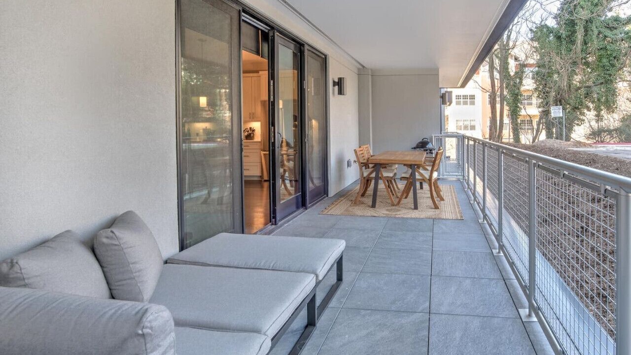 Photo of Outdoor in East End - Valley Street