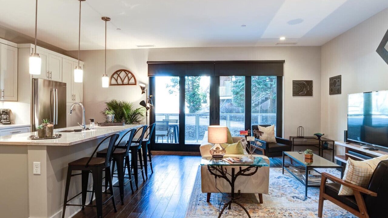 Photo of Livingroom in East End - Valley Street