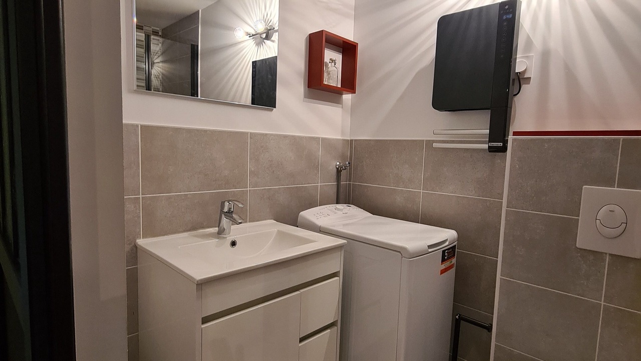 Photo of Bathroom in Loches