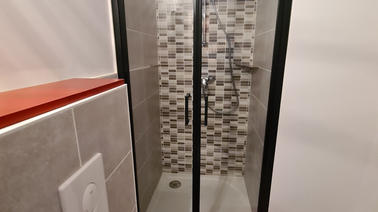Photo of Bathroom in Loches