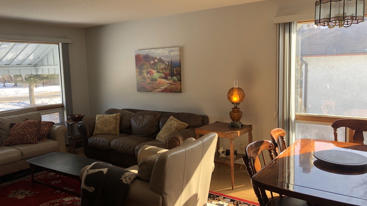Photo of Livingroom in Gimli