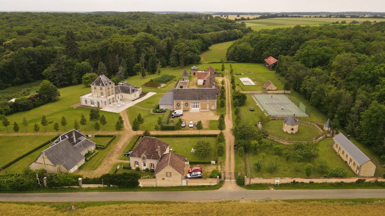 Photo of Outdoor in Lunay