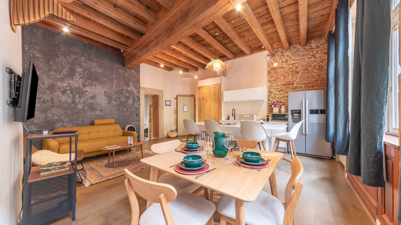 Photo of Livingroom in Old Lyon