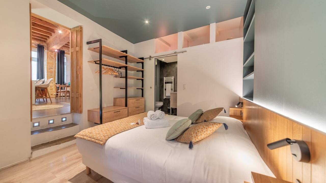 Photo of Bedroom in Old Lyon