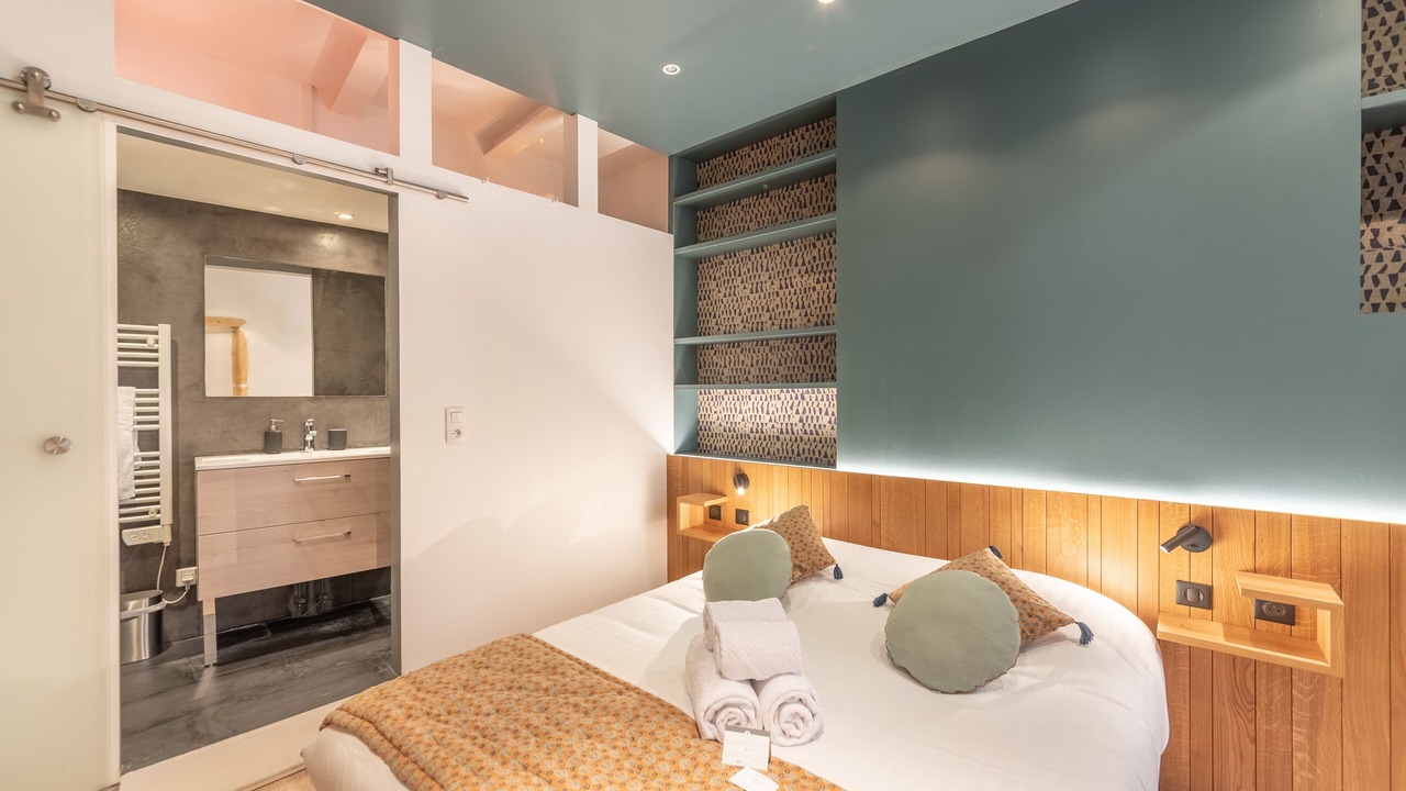 Photo of Bedroom in Old Lyon