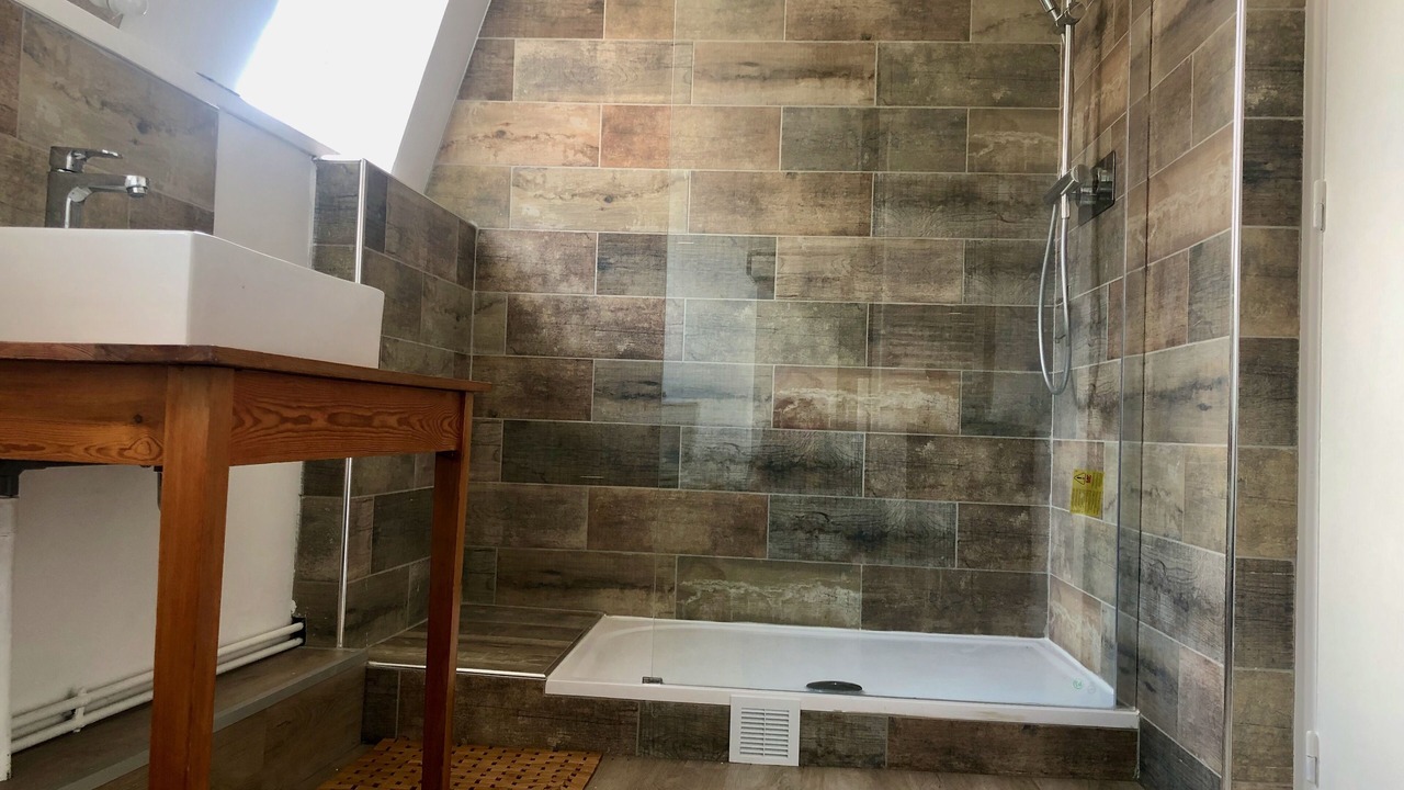 Photo of Bathroom in Bethune