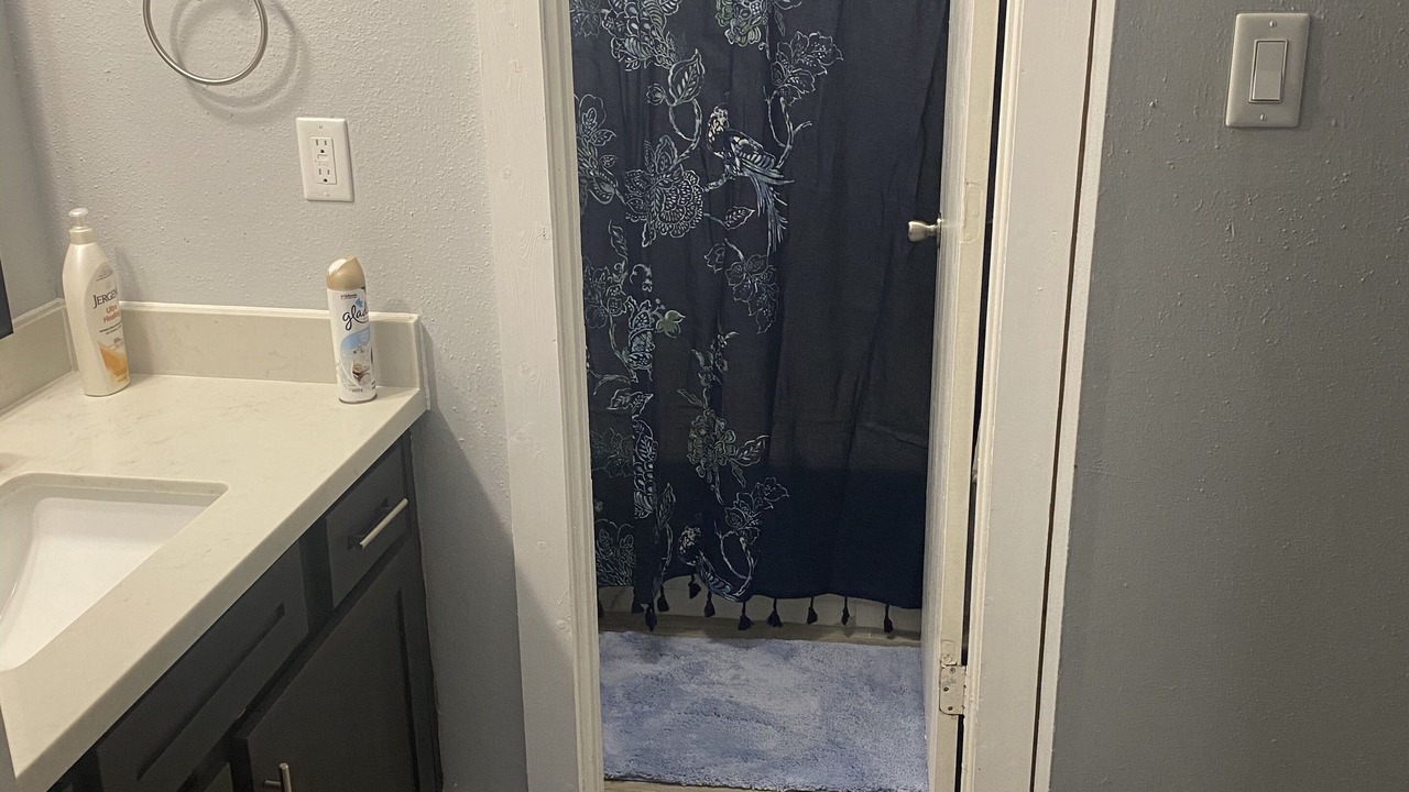 Photo of Bathroom in Clodine