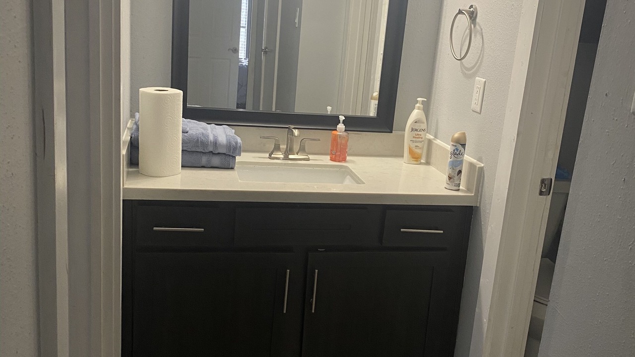 Photo of Bathroom in Clodine