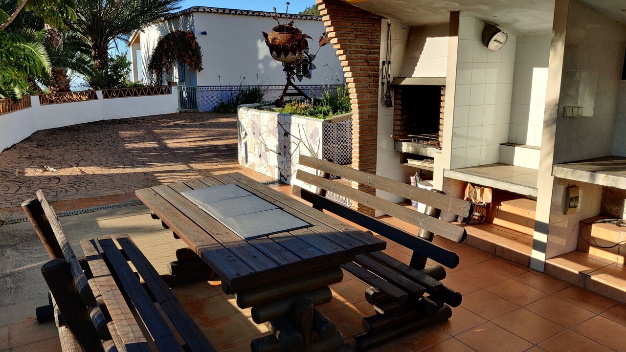 Photo of Outdoor in Arenas