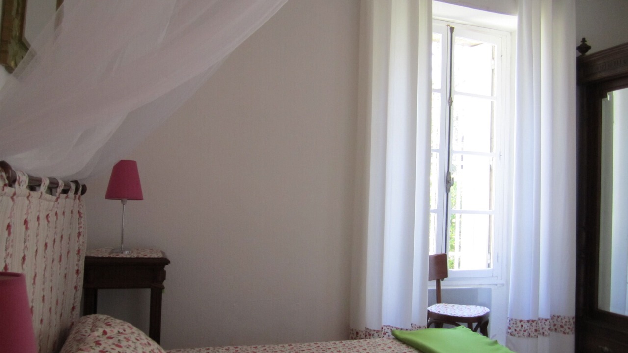 Photo of Bedroom in Sardan