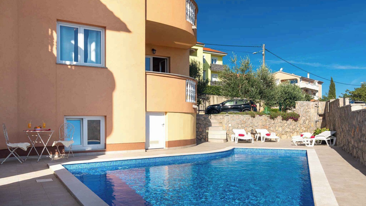 Photo of Outdoor in Salatic